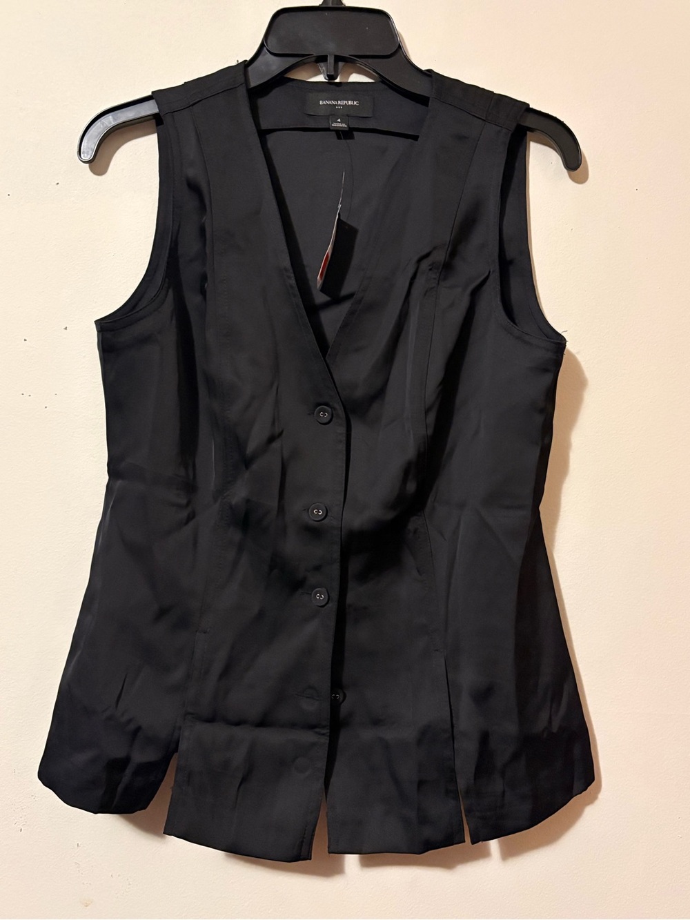 NWT Banana Republic Satin Black Sleeveless Button